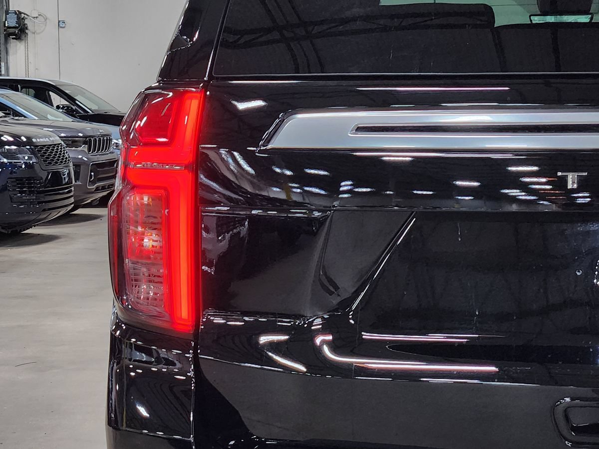 Used 2023 Chevrolet Tahoe High Country w/ Premium Package AWD/4WD image 20