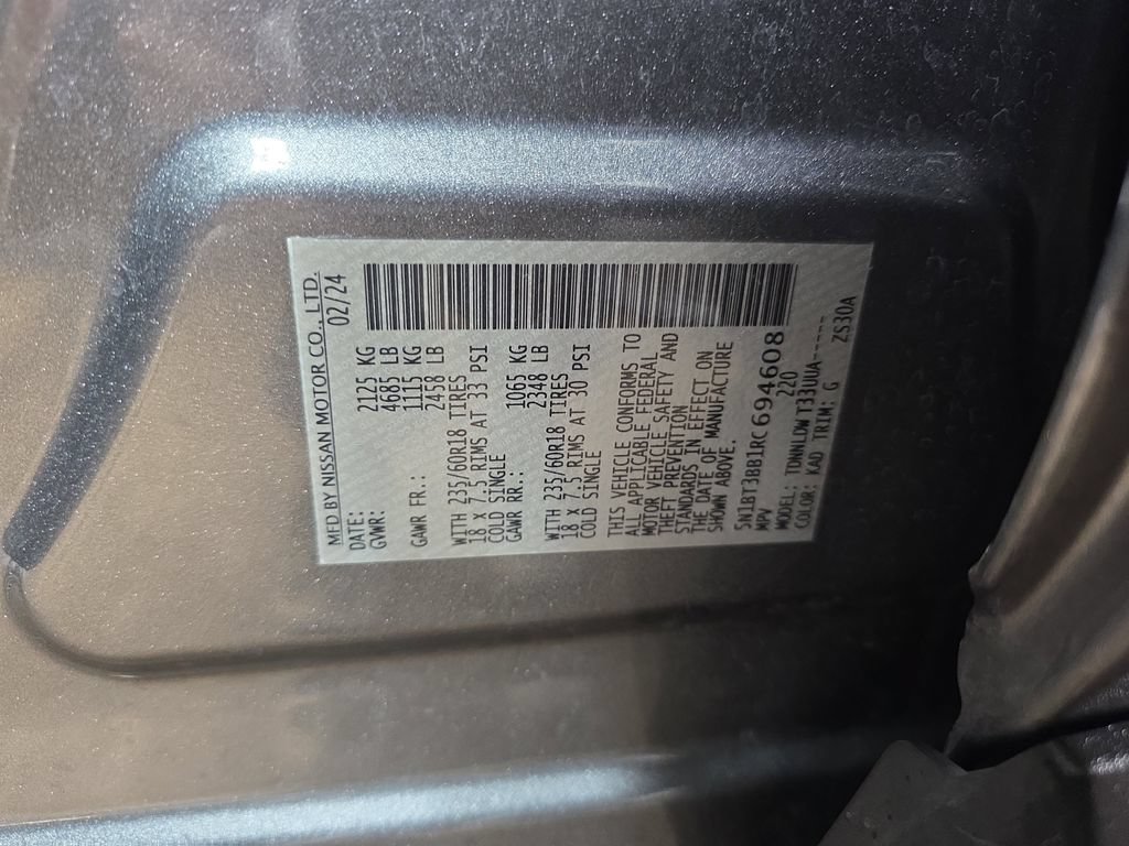 Used 2024 Nissan Rogue SV AWD/4WD image 35