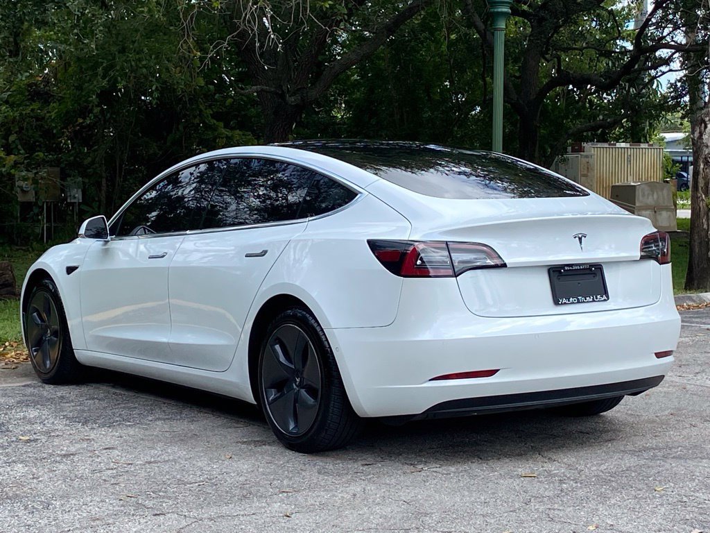 Used 2020 Tesla Model 3 Standard Range RWD image 6