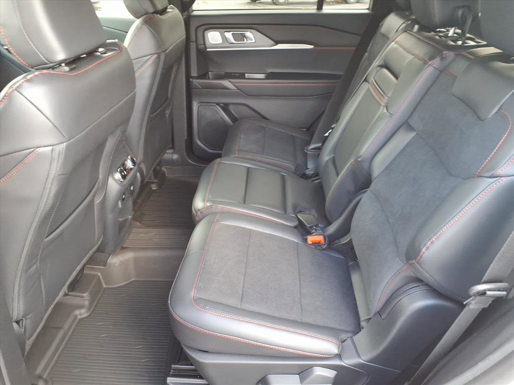 New 2026 Ford Explorer ST w/ Sun And Sound Package image 8