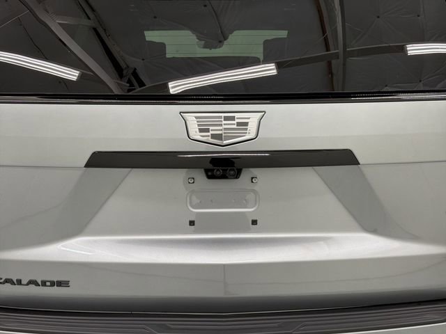 New 2026 Cadillac Escalade Platinum Sport w/ LPO, ONYX Package image 19
