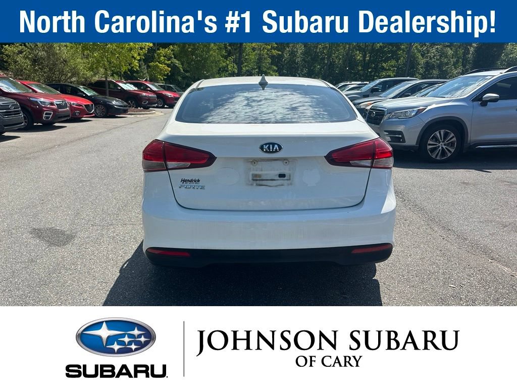 Used 2017 Kia Forte LX FWD image 4