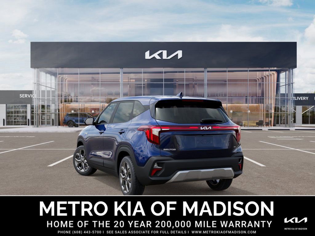 New 2026 Kia Seltos LX image 4