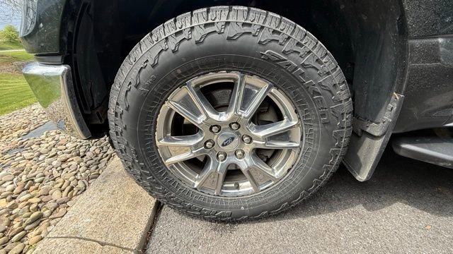 Used 2016 Ford F150 XLT w/ Equipment Group 302A Luxury AWD/4WD image 21
