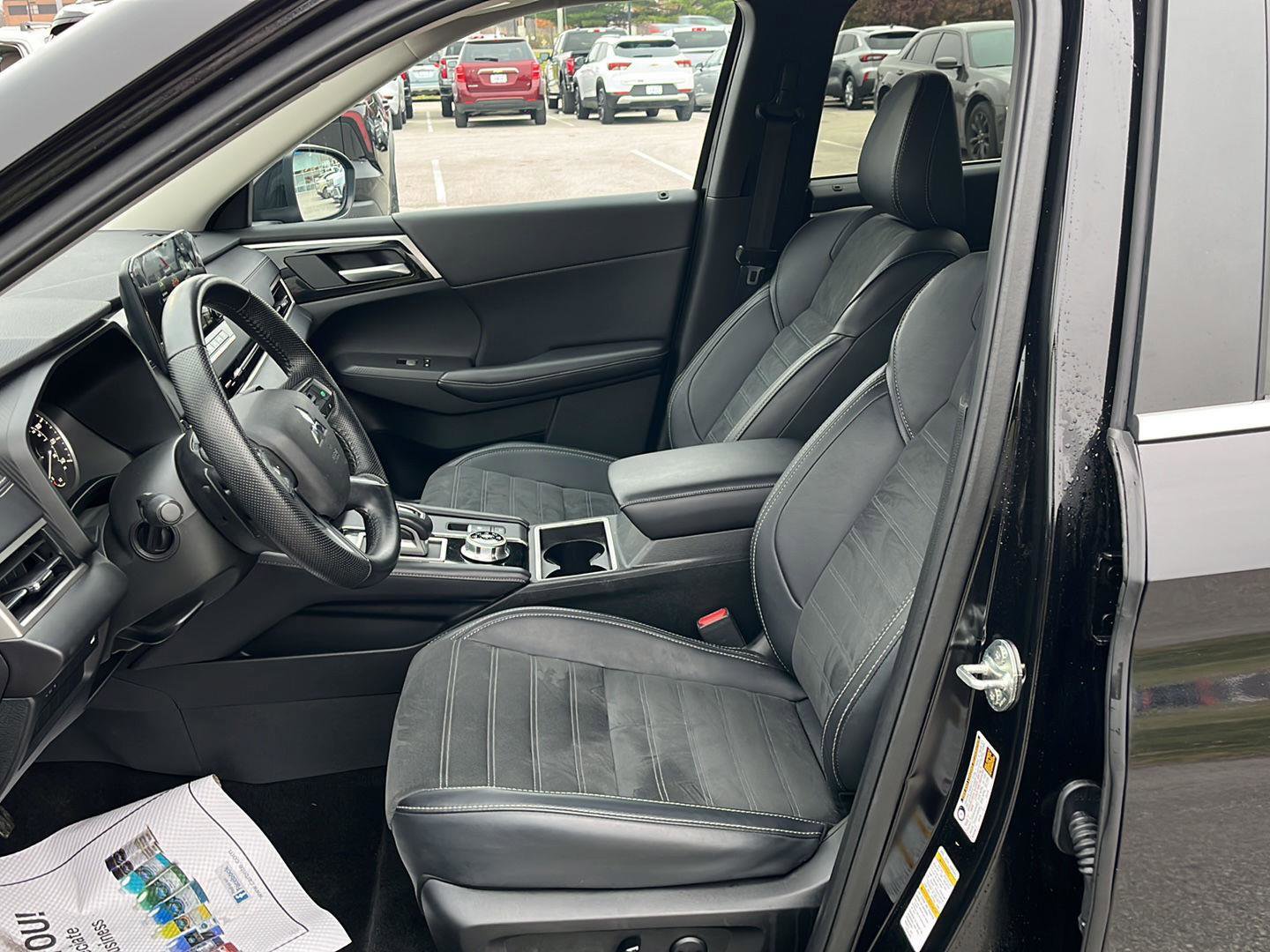 Used 2024 Mitsubishi Outlander Sport AWD image 22