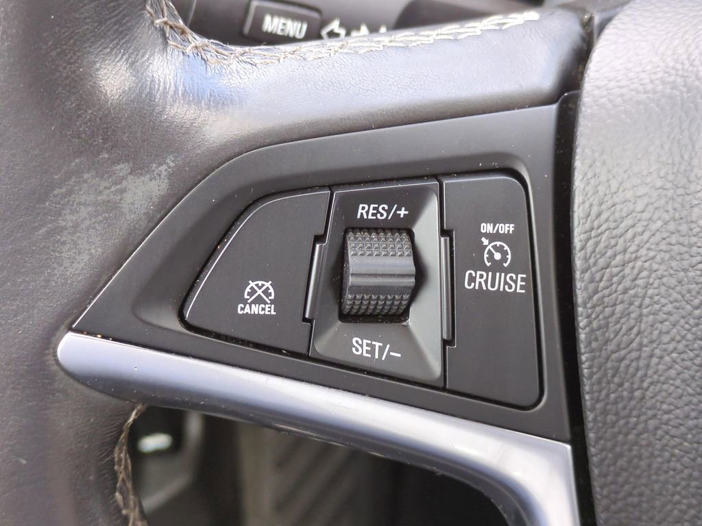 Used 2021 Buick Encore Preferred image 22