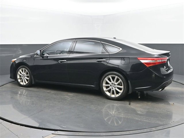 Used 2013 Toyota Avalon XLE Touring image 3