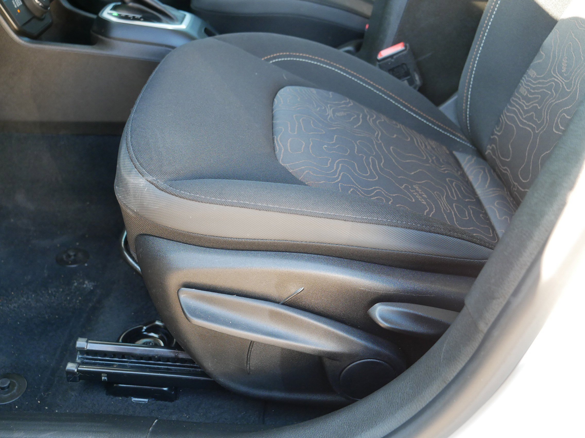 Used 2023 Jeep Renegade Latitude image 20