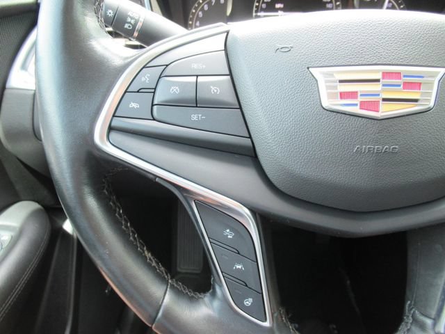Used 2018 Cadillac XT5 Luxury w/ Driver Awareness Package AWD/4WD image 23