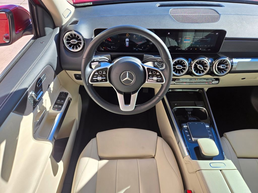 Used 2021 Mercedes-Benz GLB 250 image 16