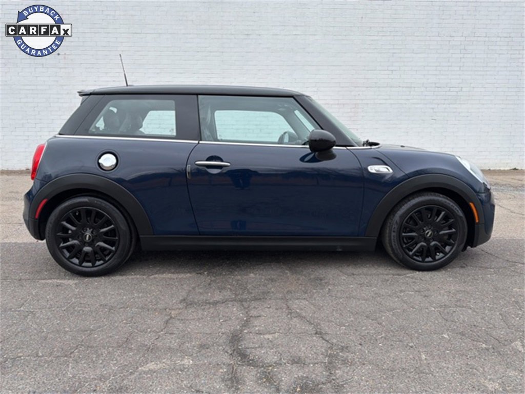 Used 2016 MINI Cooper S image 1