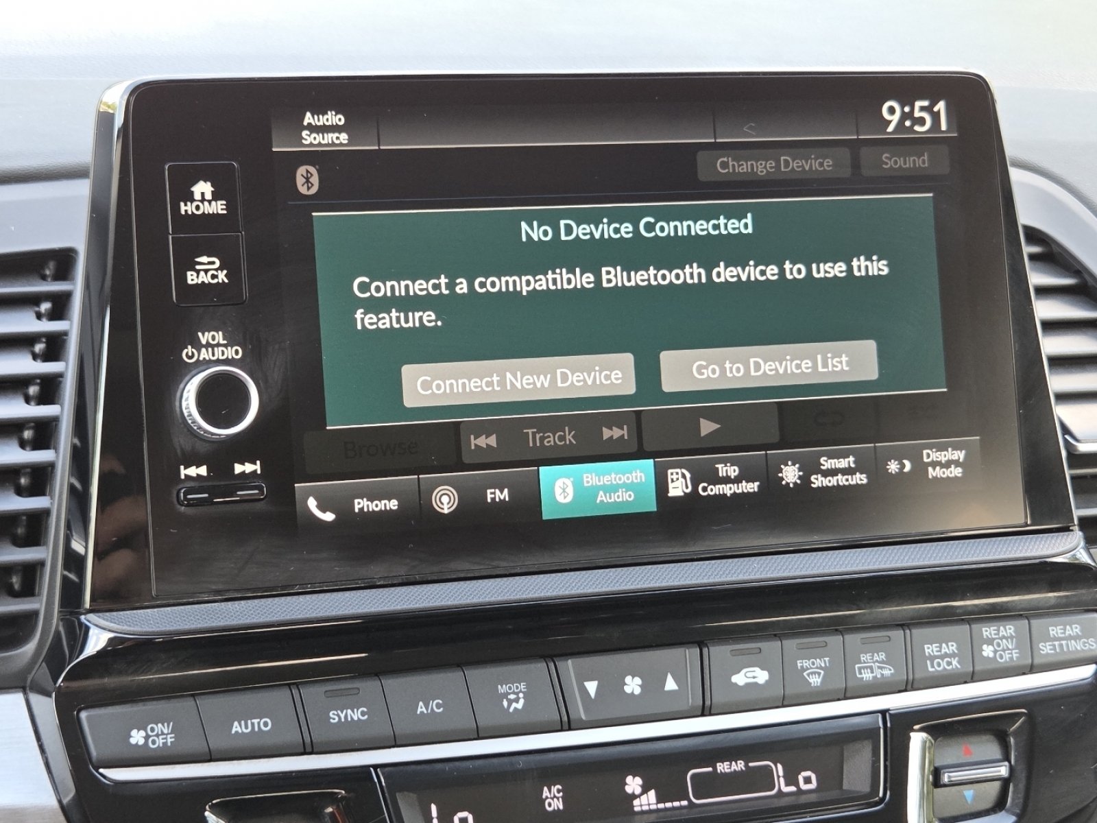 Certified 2025 Honda Odyssey EX-L image 9