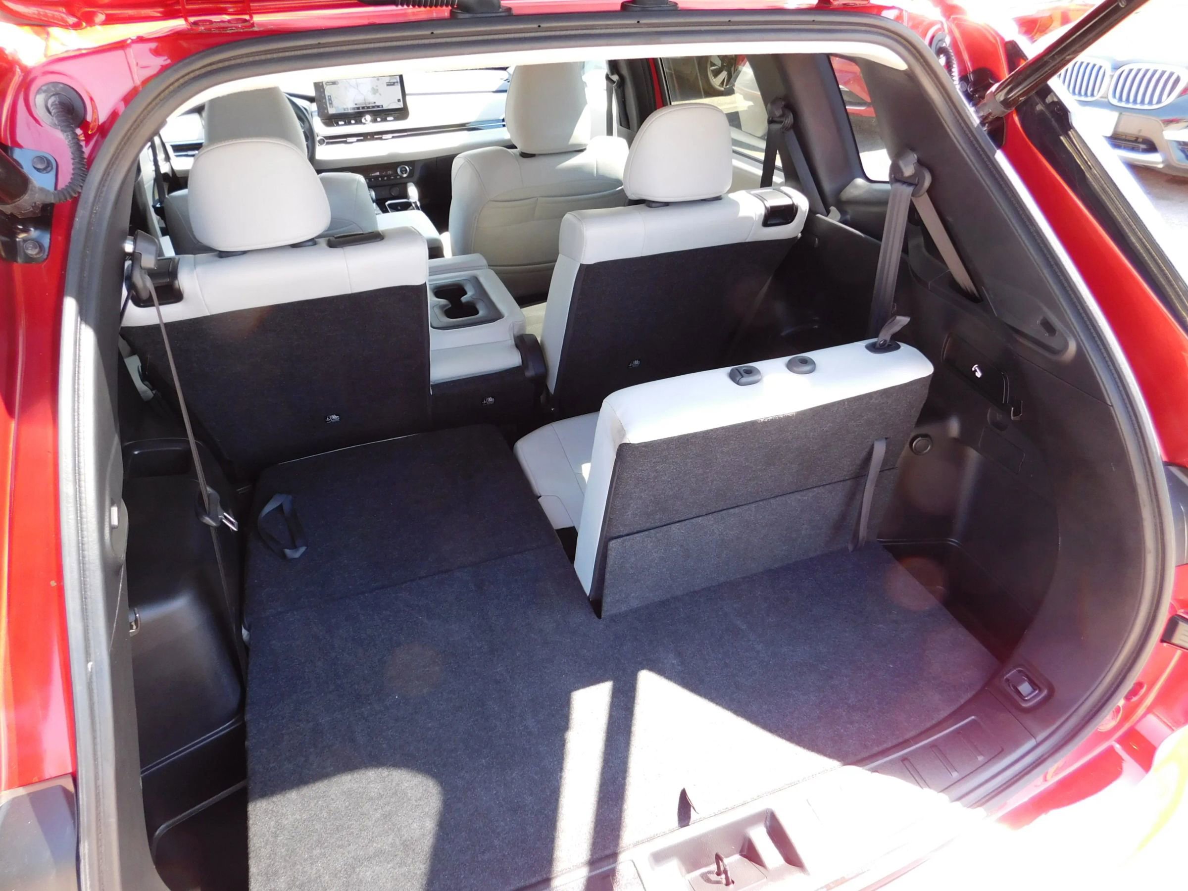 Used 2025 Mitsubishi Outlander SE image 10