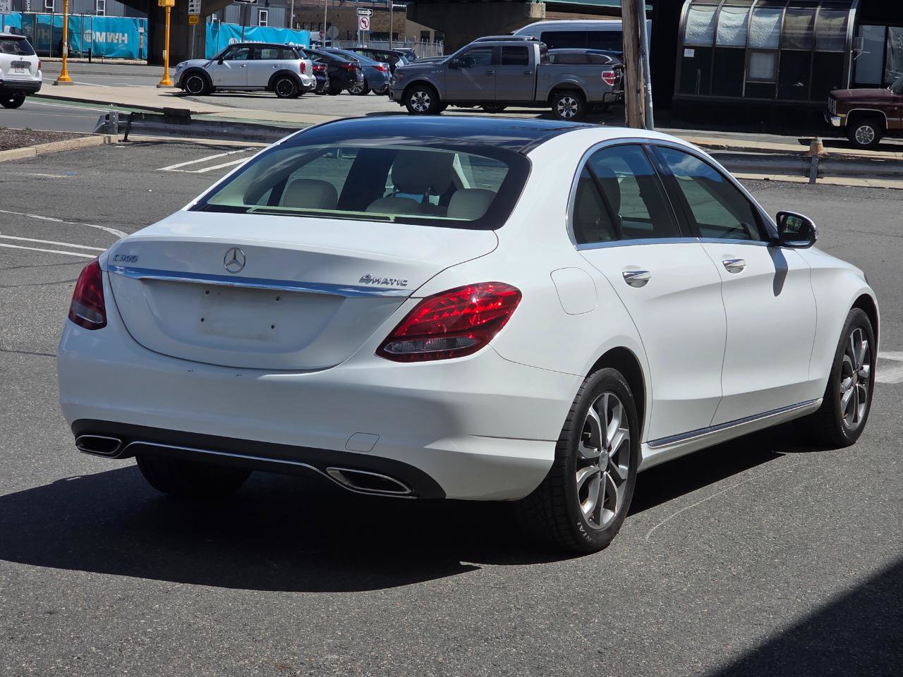 Used 2017 Mercedes-Benz C 300 4MATIC Sedan image 8