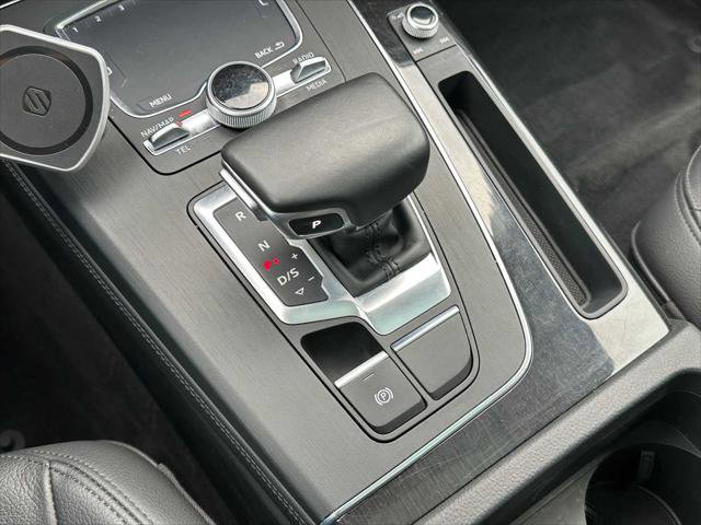 Used 2020 Audi Q5 e Premium Plus image 39