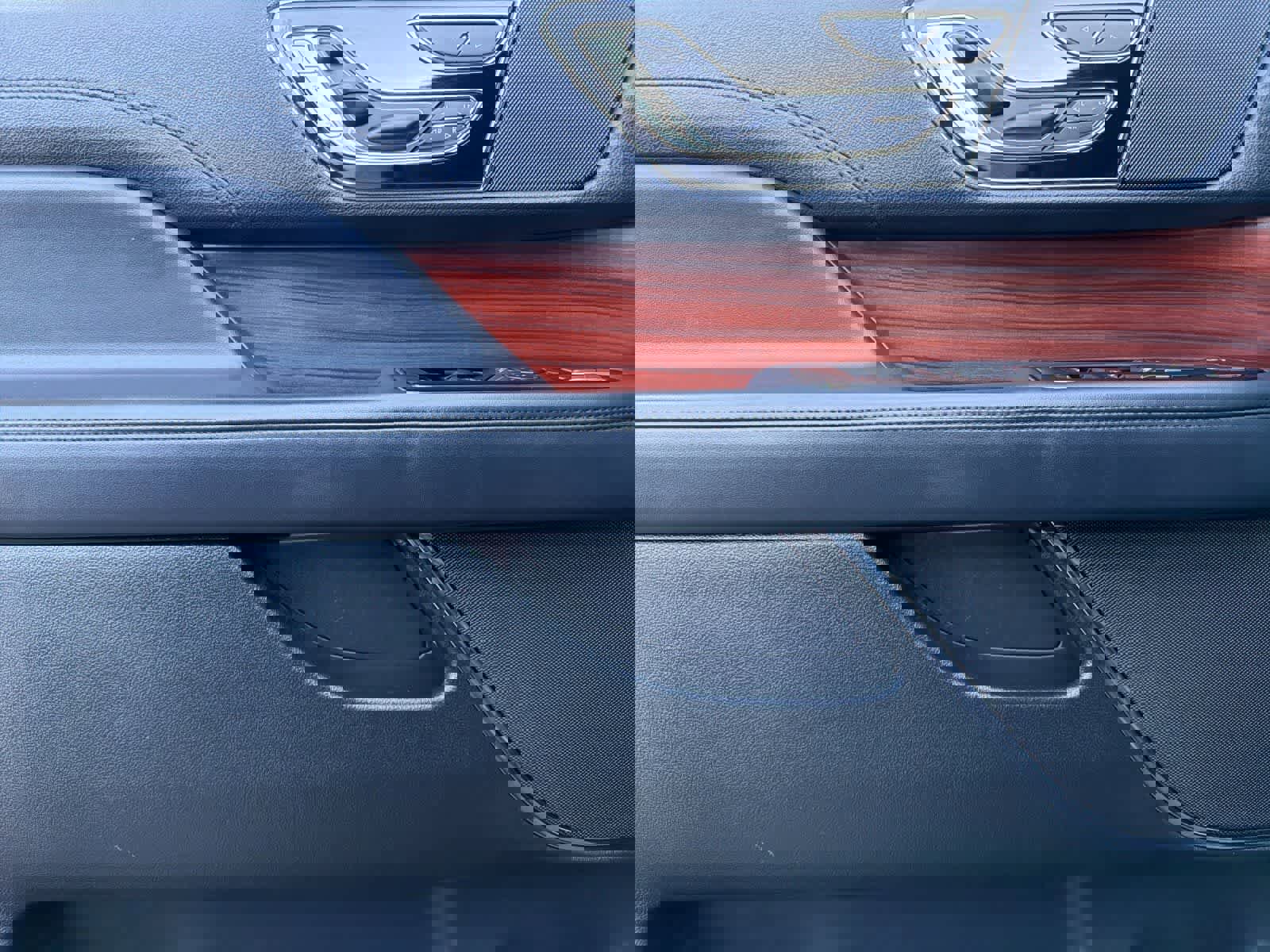 Used 2022 Lincoln Navigator L Reserve image 13