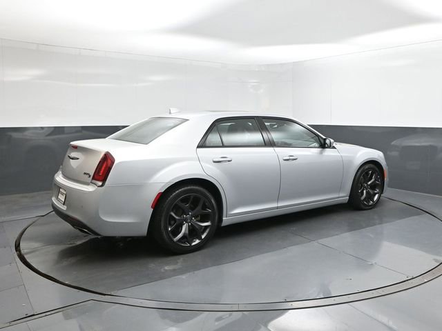 Used 2023 Chrysler 300 S image 11