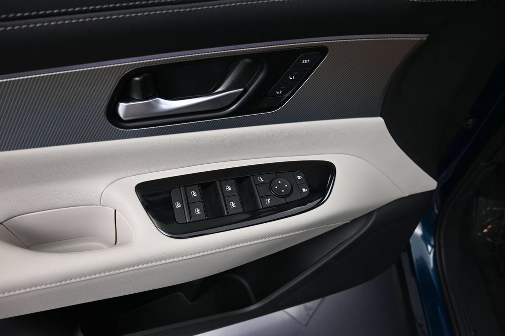 New 2026 Nissan Murano SL AWD/4WD image 11
