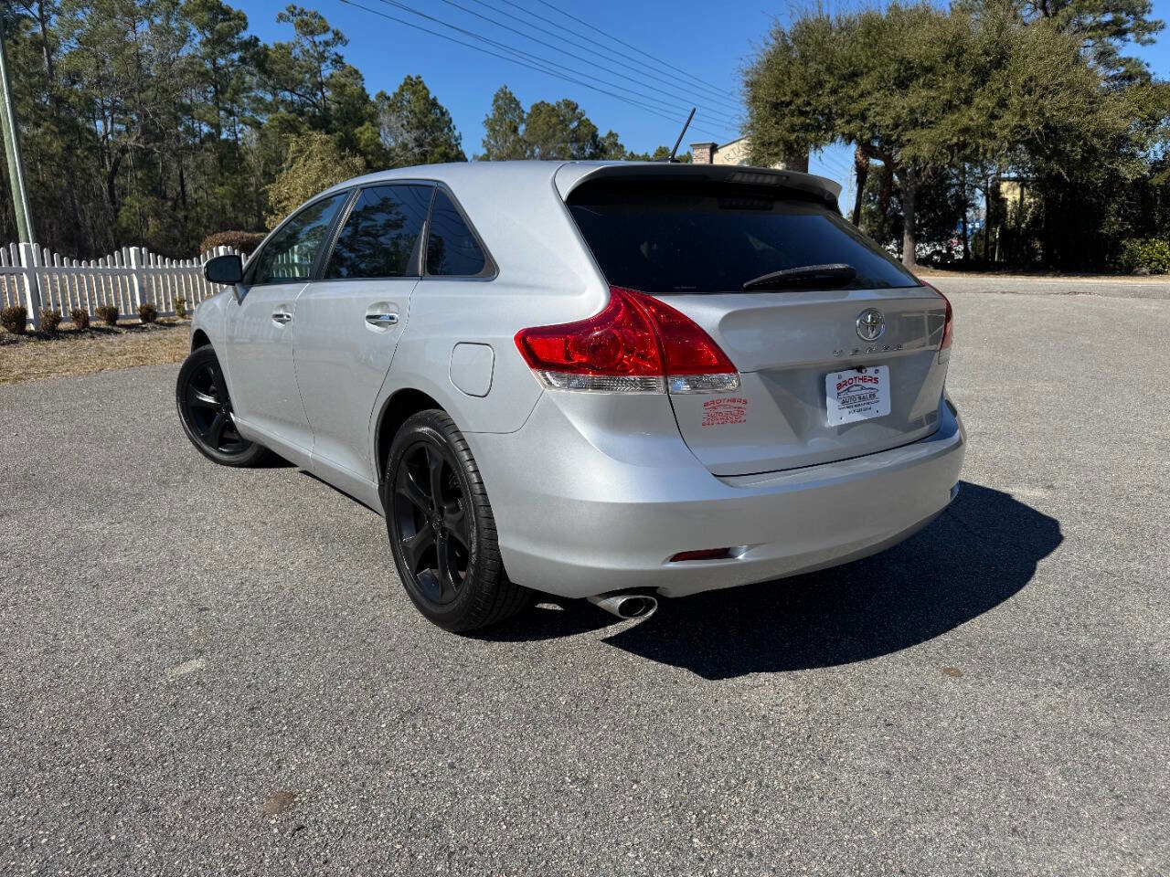 Used 2011 Toyota Venza w/ Convenience Pkg FWD image 32