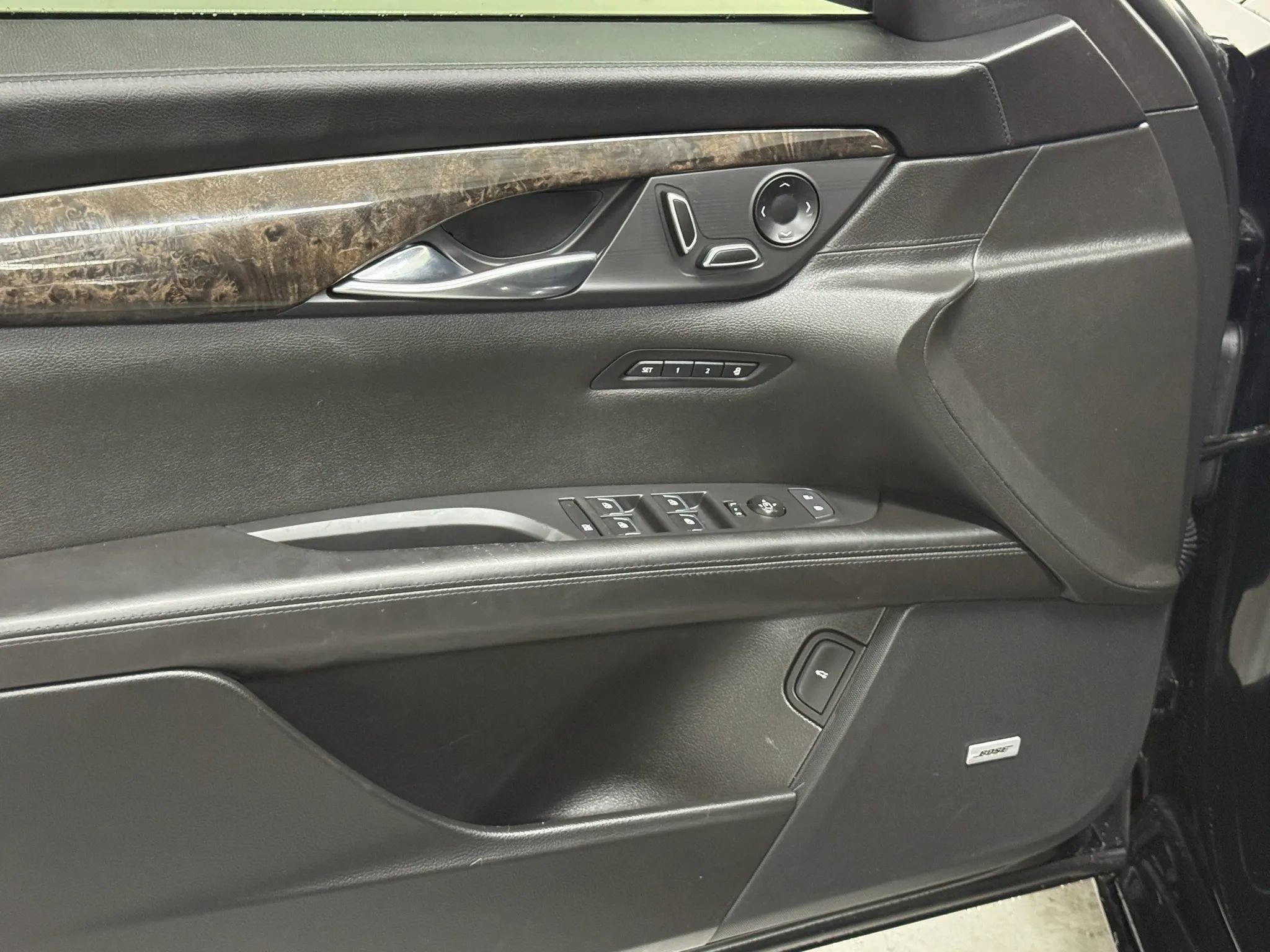 Used 2020 Cadillac CT6 Premium Luxury w/ LPO, Exterior Accent Package AWD/4WD image 15