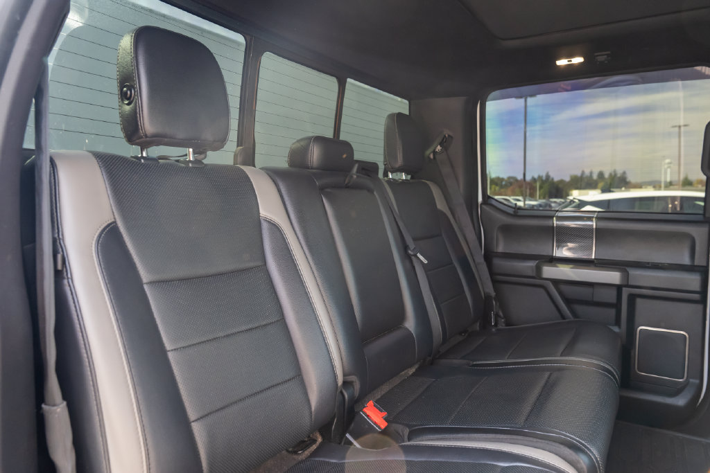Used 2018 Ford F150 Raptor w/ Equipment Group 802A Luxury AWD/4WD image 32