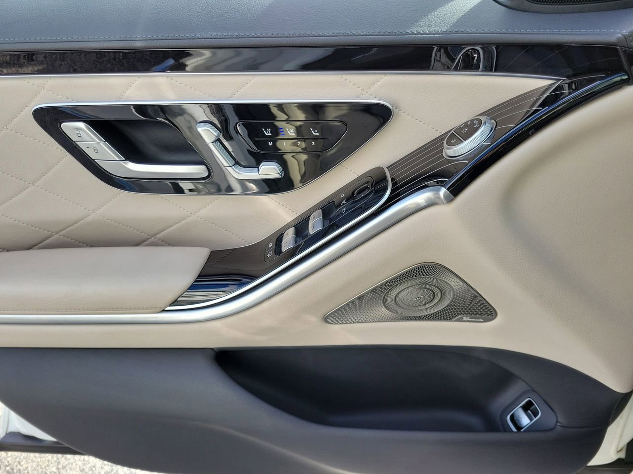 Certified 2022 Mercedes-Benz S 580 4MATIC Sedan image 25