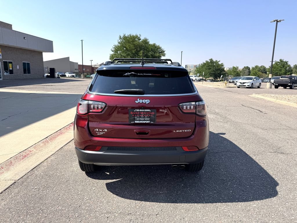 Used 2022 Jeep Compass Limited AWD/4WD image 9