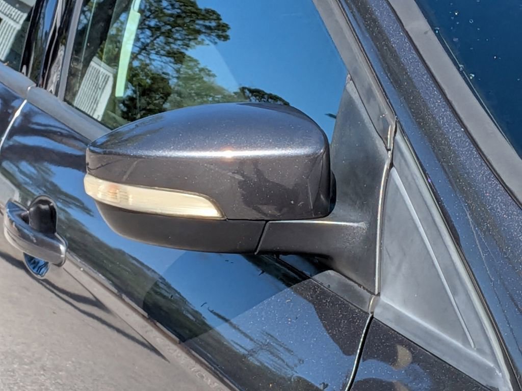 Used 2017 Ford Focus SEL image 9