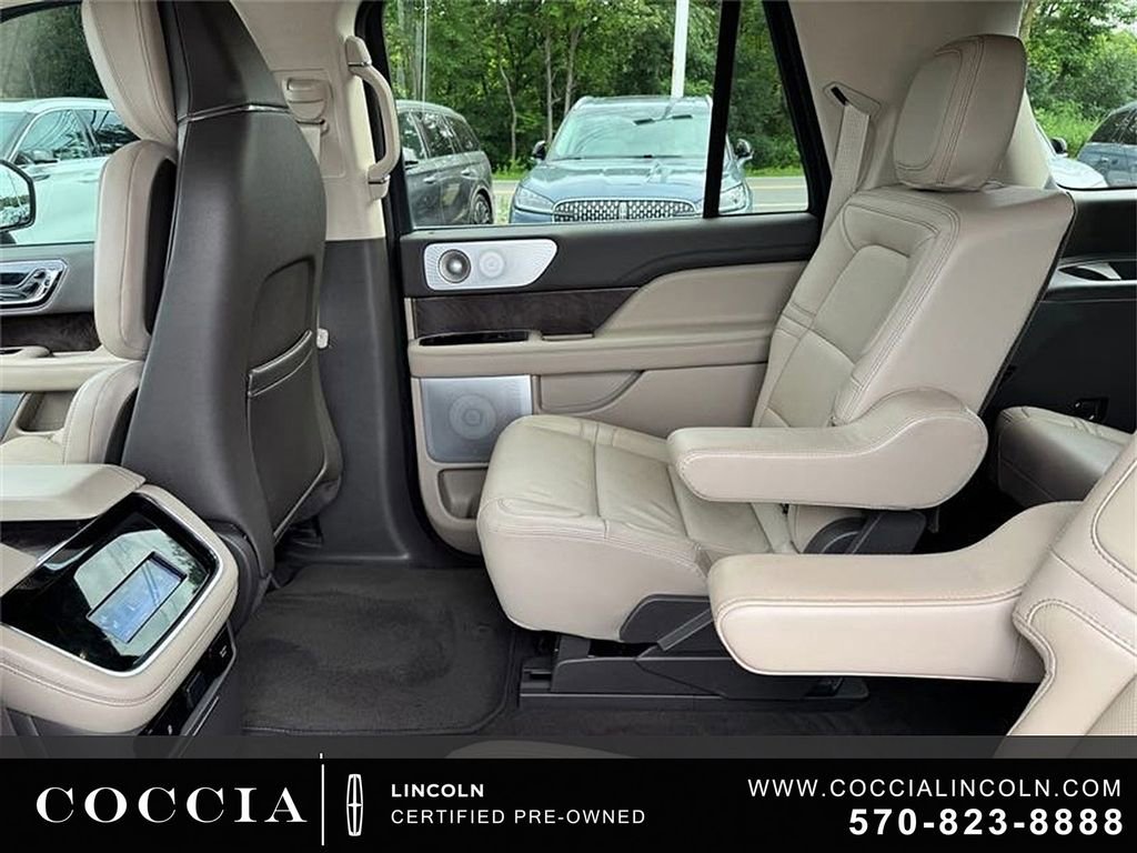 Certified 2023 Lincoln Navigator L Reserve AWD/4WD image 33