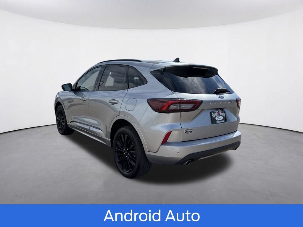 Used 2023 Ford Escape ST-Line Elite AWD/4WD image 5