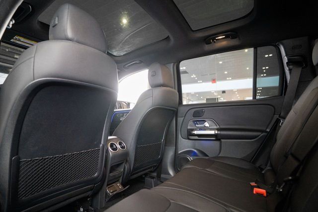 New 2026 Mercedes-Benz GLB 250 4MATIC image 11