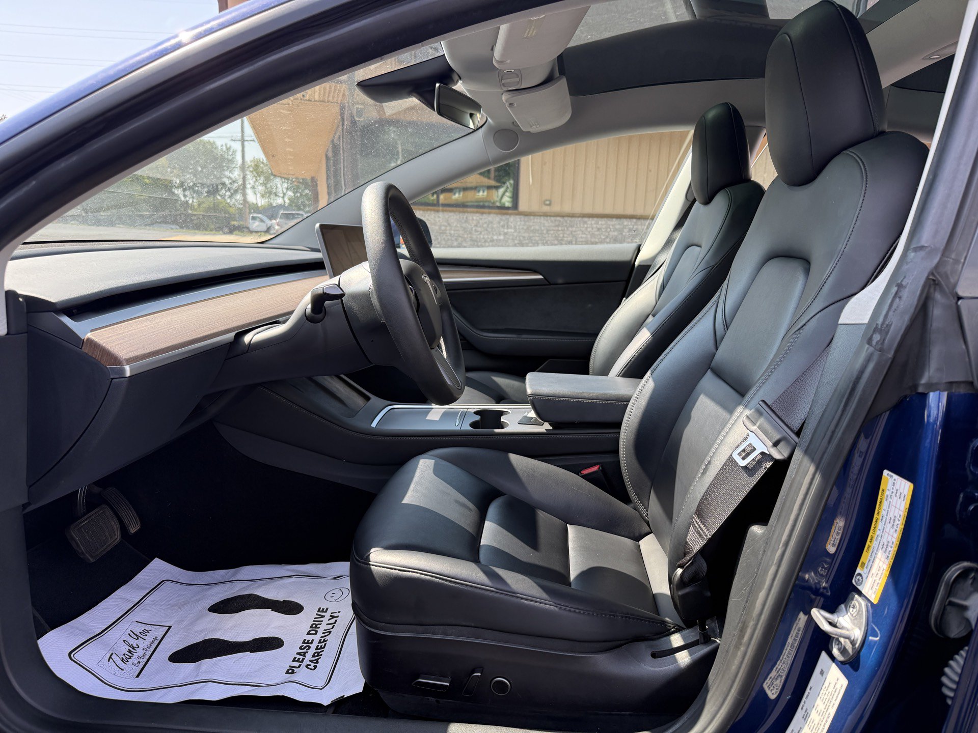 Used 2023 Tesla Model 3 Standard Range RWD image 26