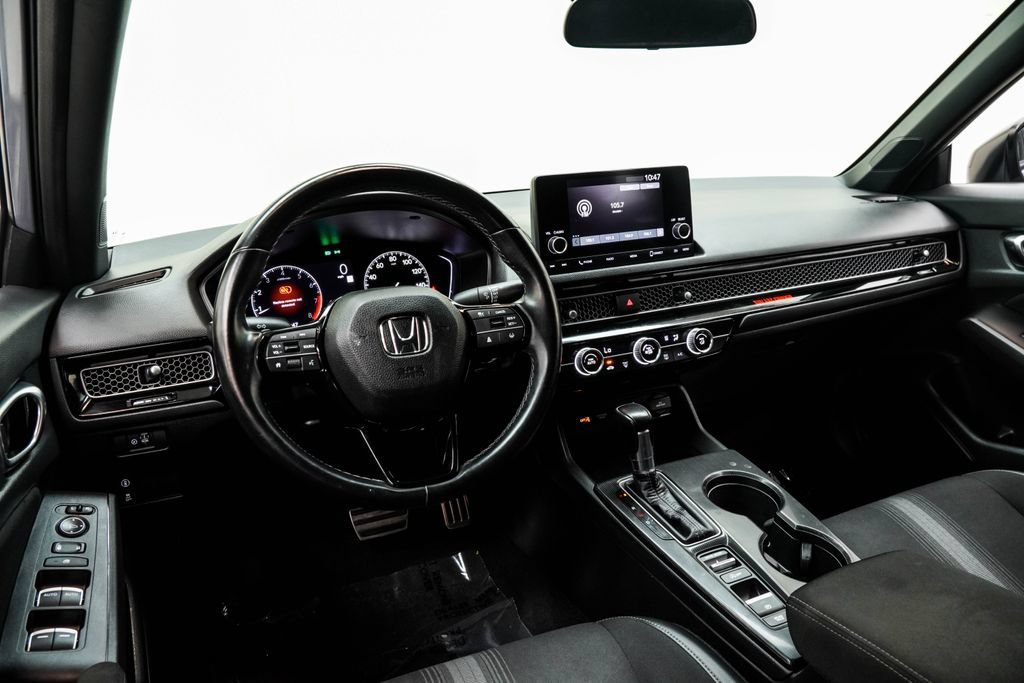 Used 2022 Honda Civic Sport image 5