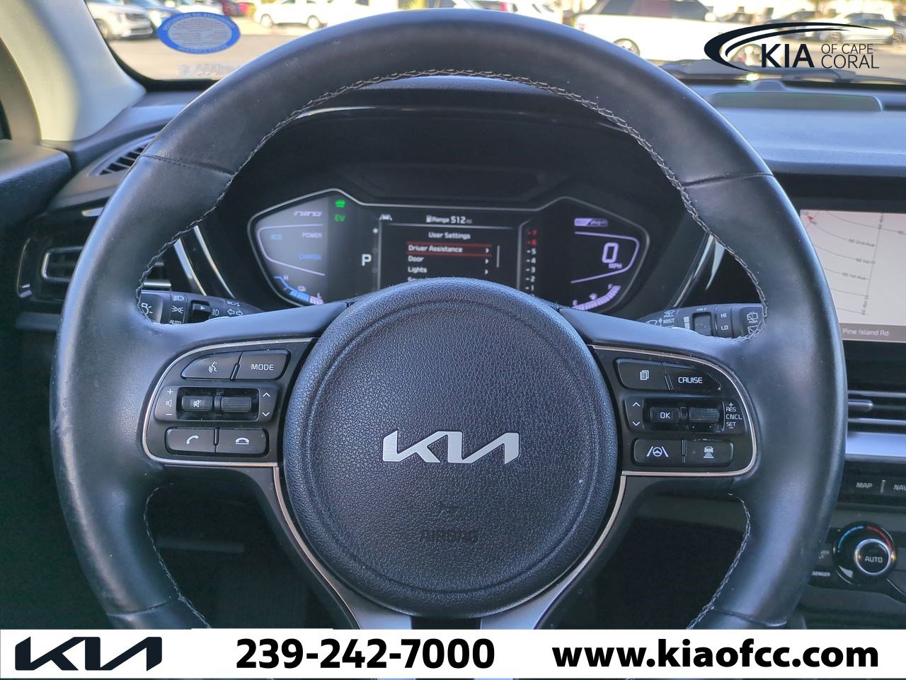 Certified 2022 Kia Niro EX Premium image 28