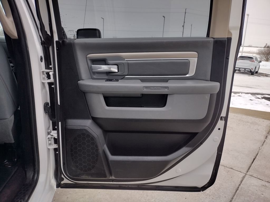 Used 2017 RAM 1500 Outdoorsman image 21