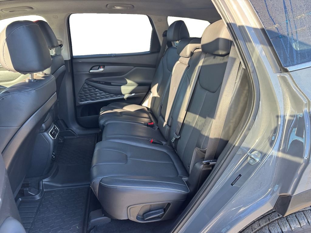 Used 2023 Hyundai Santa Fe Limited image 16