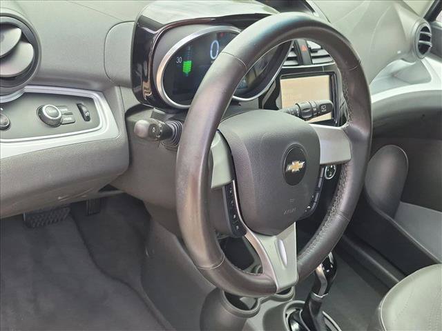Used 2015 Chevrolet Spark LT FWD image 10