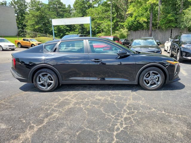 Used 2025 Kia K4 FWD image 24