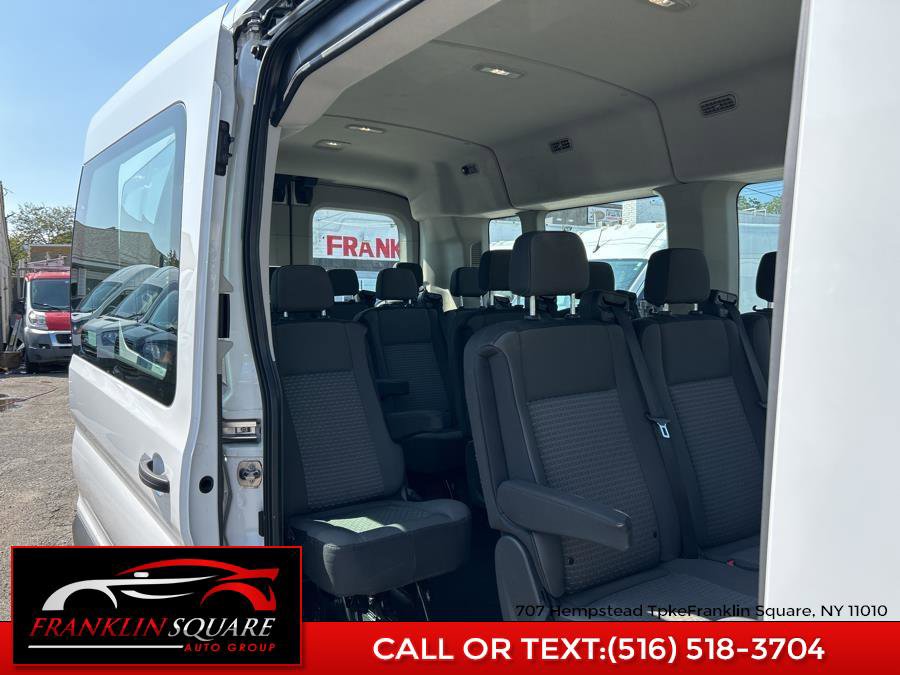 Used 2022 Ford Transit 350 XLT image 27