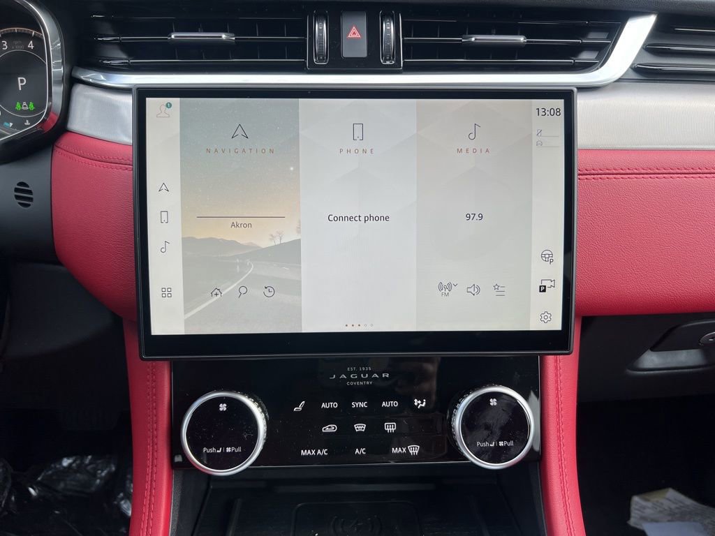 Used 2025 Jaguar F-PACE R-Dynamic S image 24