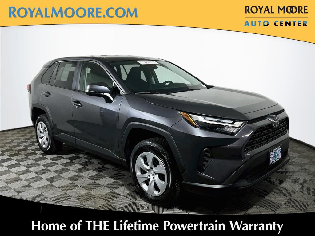 Certified 2025 Toyota RAV4 LE AWD/4WD image 1