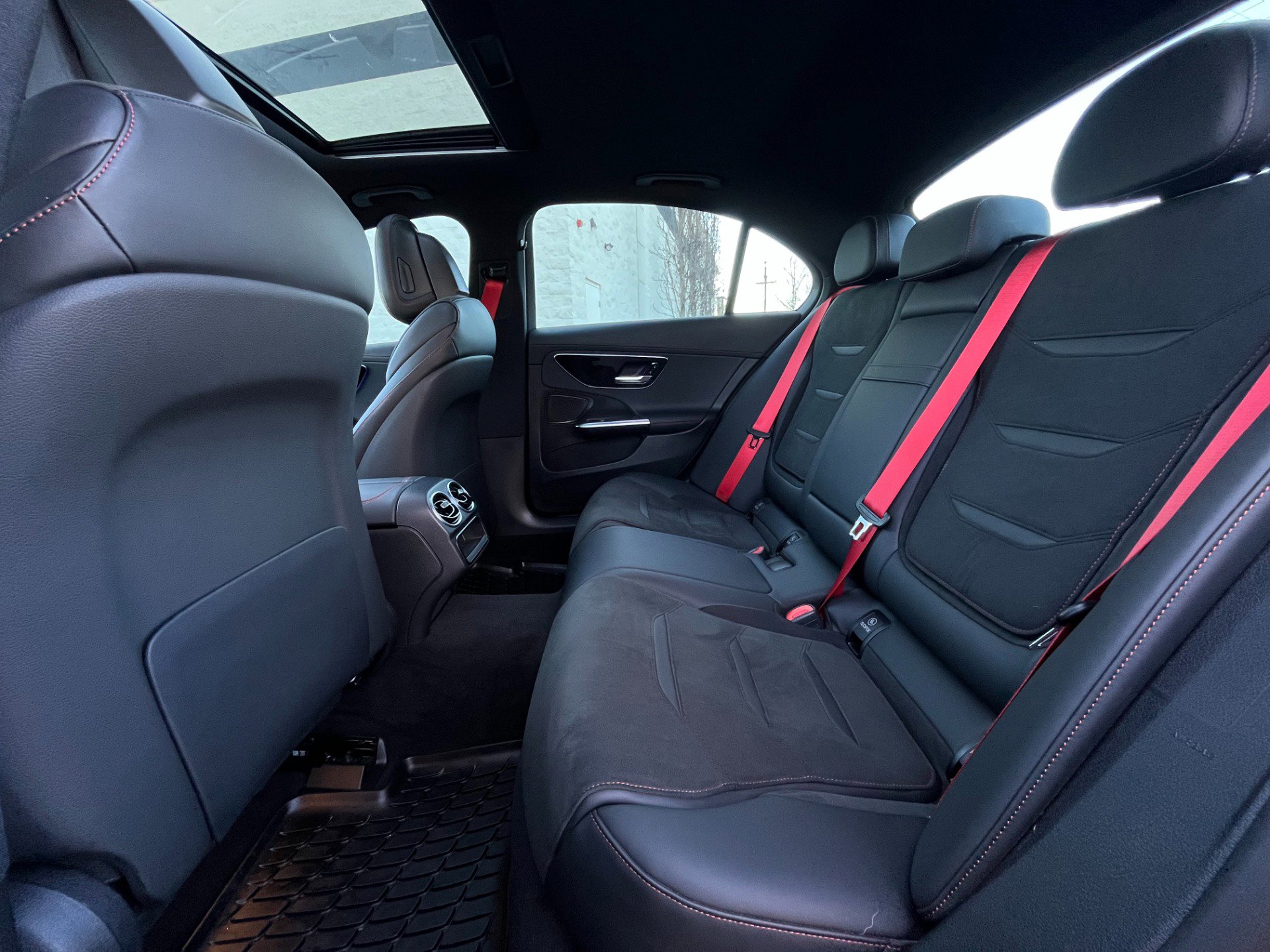 Used 2024 Mercedes-Benz C 43 AMG AMG w/ MB NAVIGATION, AMG REAL image 27