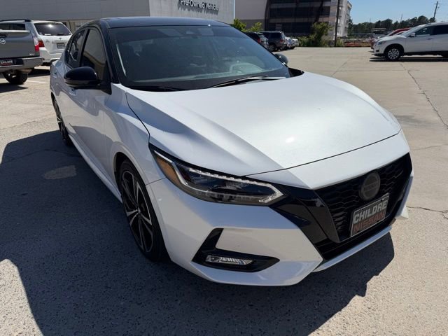 Used 2022 Nissan Sentra SR w/ SR Premium Package FWD image 4