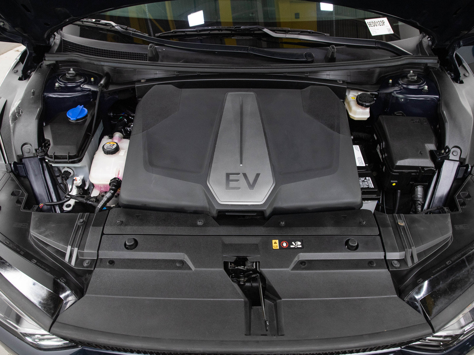 Used 2023 Kia EV6 Wind w/ Wind Technology Package AWD/4WD image 32