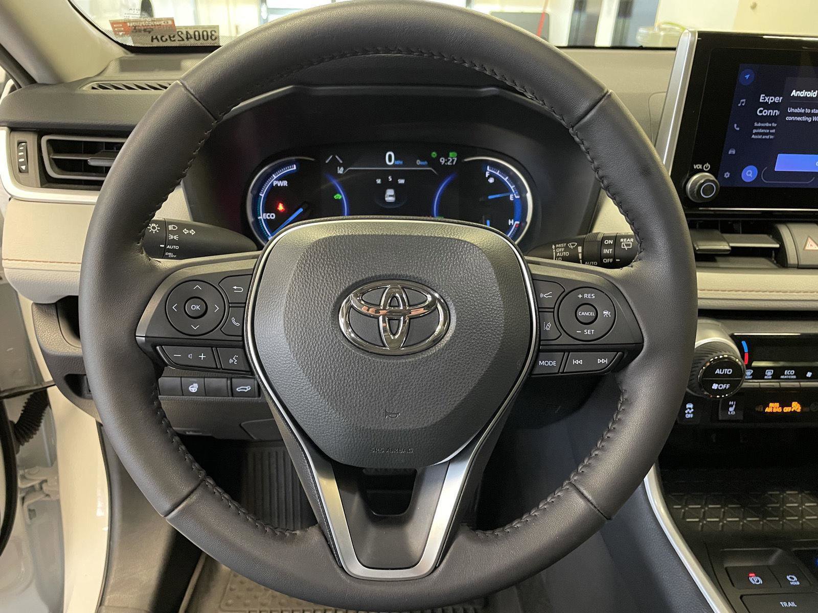 Used 2024 Toyota RAV4 XLE w/ Convenience Package image 12