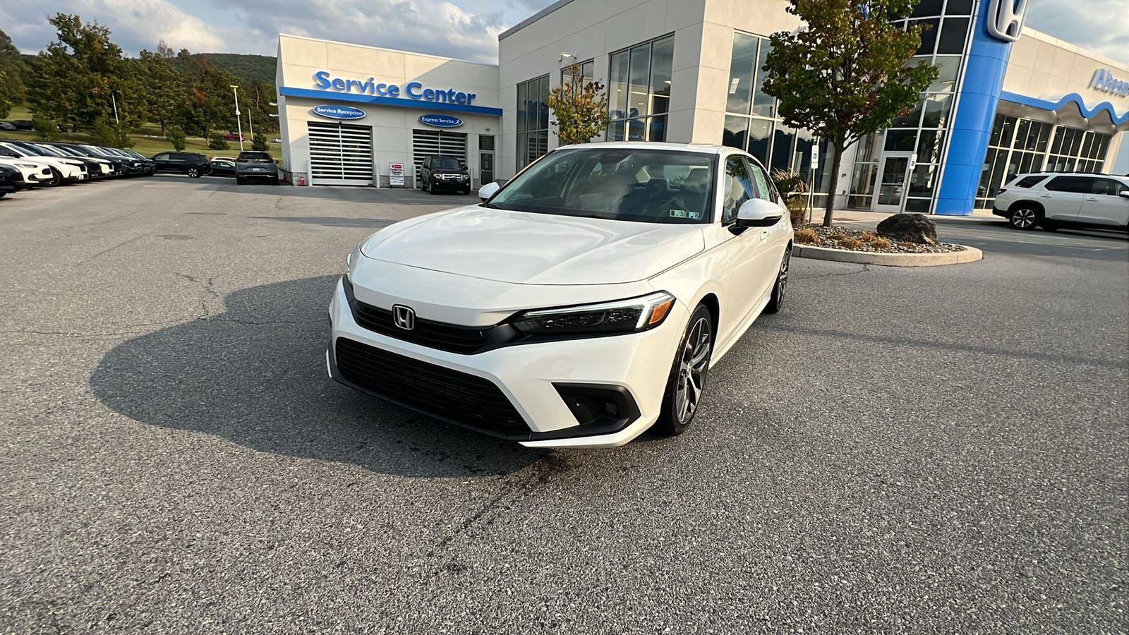 Used 2022 Honda Civic Touring image 8