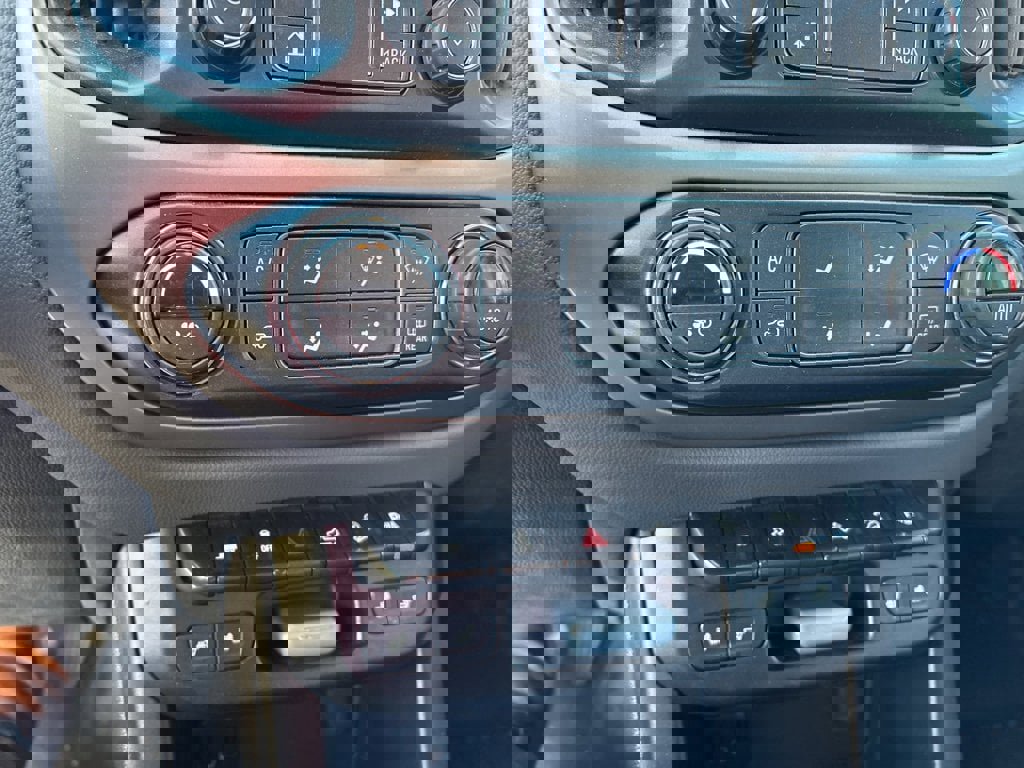 Used 2019 Chevrolet Colorado Z71 image 11