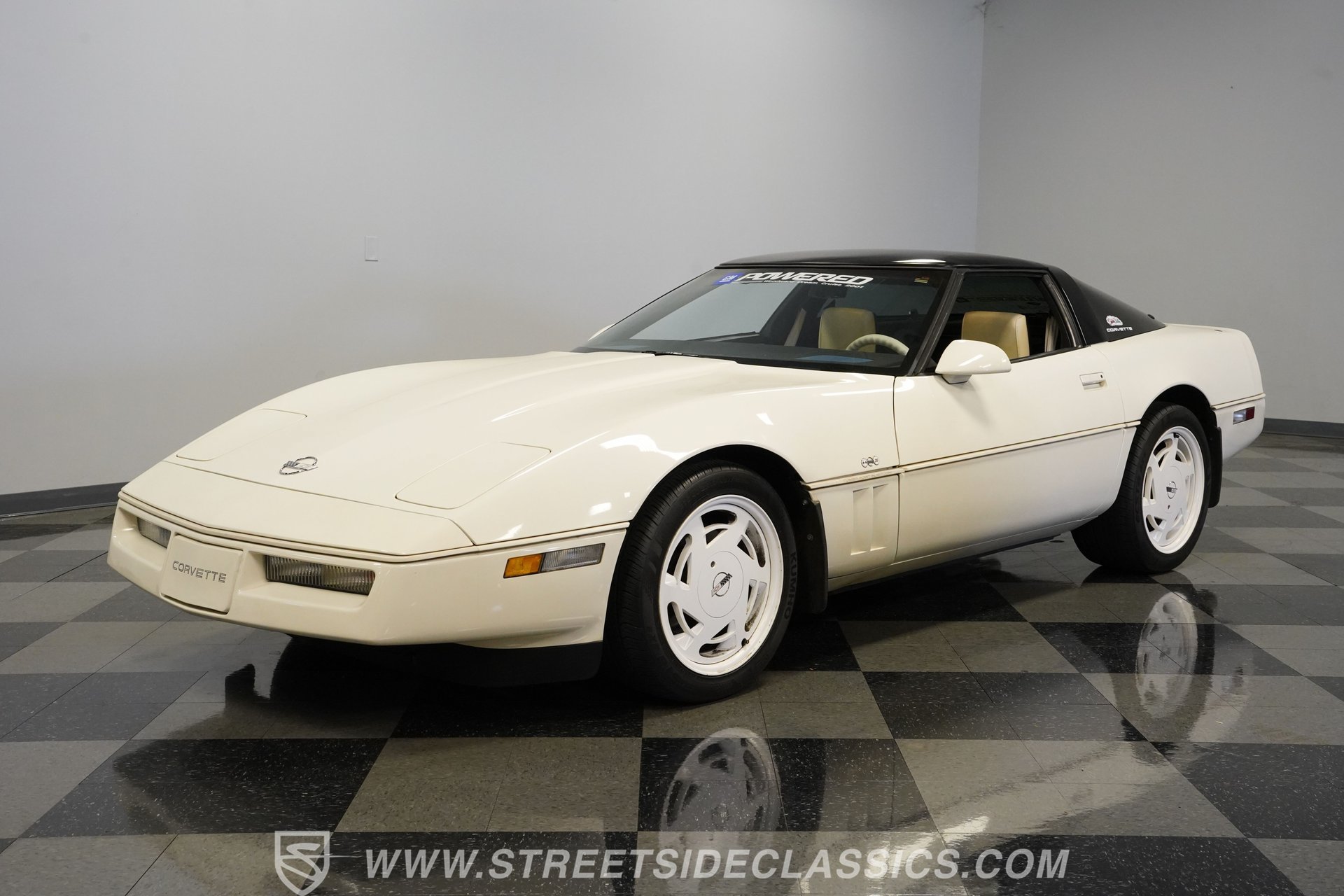 Used 1988 Chevrolet Corvette Coupe RWD image 6