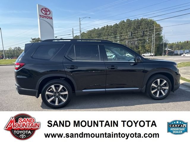 Used 2023 Honda Pilot Elite image 2