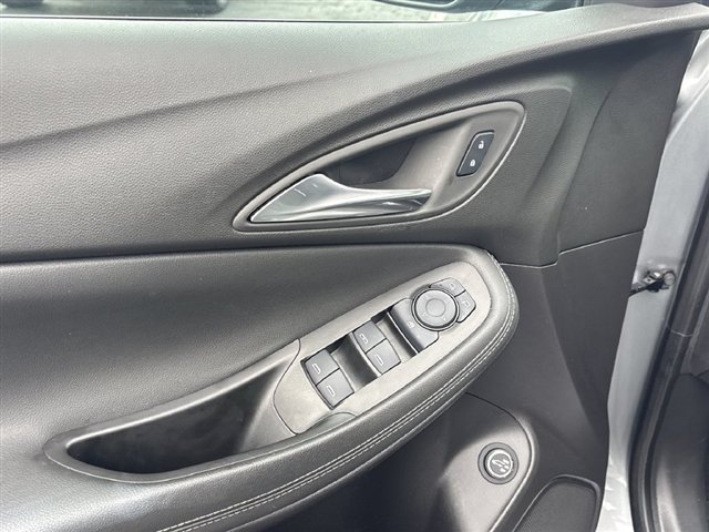 Certified 2026 Buick Encore GX Preferred w/ Comfort Package FWD image 22